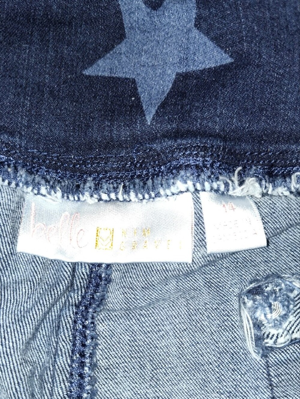 Belle by Kim Gravel Navy Star-Print Denim Shorts Stretchy Size 14 - Picture 2 of 9